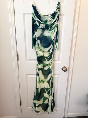 Elegant Green & White Draped Maxi Dress